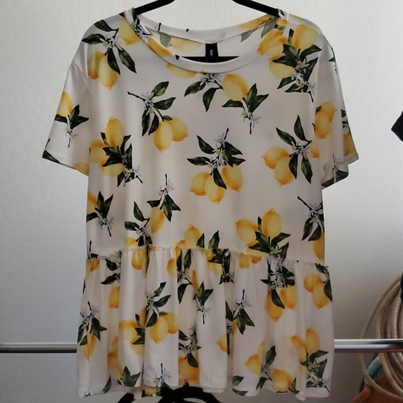 Agnes & Dora Tops - A&D Ruffle Tee